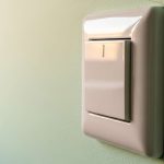 7 astuces de grand-mère pour nettoyer un interrupteur et le rendre comme neuf !